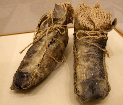 Ainu Footwear