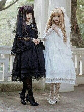 Philippine Gothic and Lolita Community - Back to Basics: What is Lolita  fashion? It is a fashion subculture originating in Japan that takes  inspiration from the fashion of the Victorian, Roccoco or